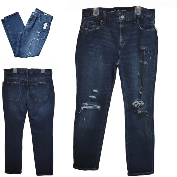 Old Navy Mid-Rise Boyfriend Jeans - Picture 4 of 9